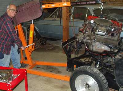 Bob at the hoist